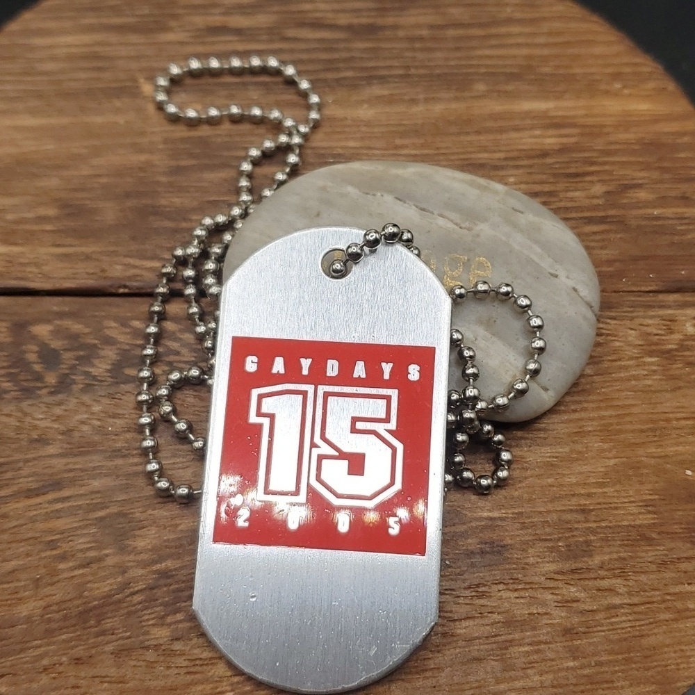 Gaydays dogtag‎ necklace N3233